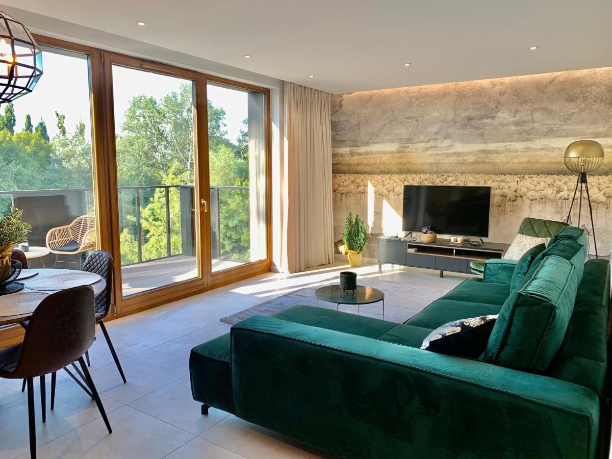 Baltic Riviera Apartments - Garden Sanctuary Retreat Гданьск Экстерьер фото